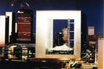 La Defense at nite, 2002